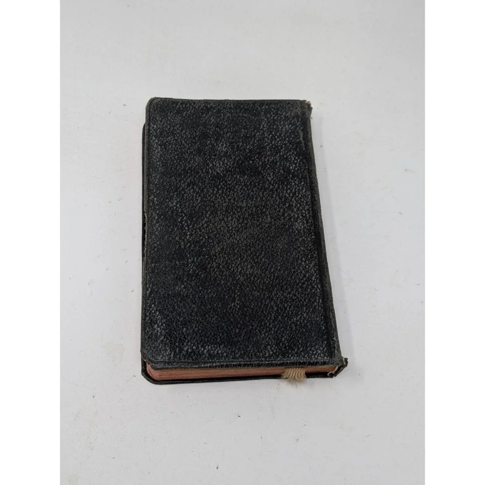 1949 The New Key of Heaven A Complete Prayerbook for Catholics Leather VTG 1940s